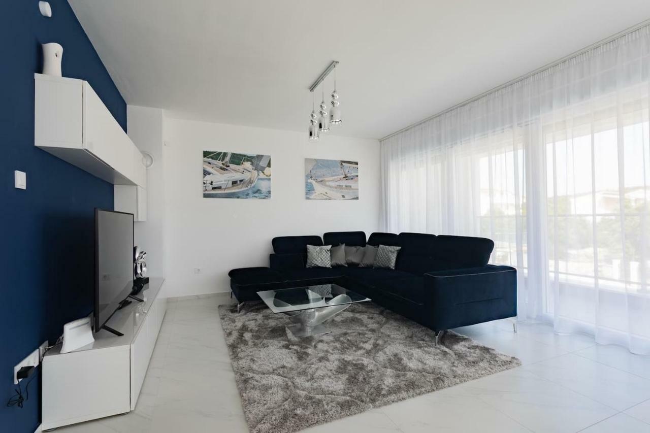 Ražanj Villa Compass; Luxury Experience In Natural Bay. מראה חיצוני תמונה