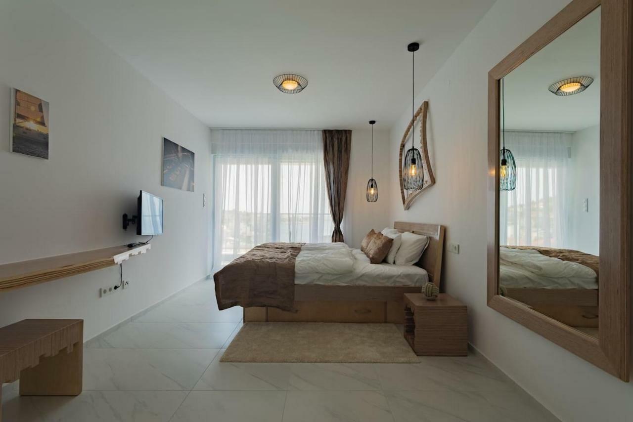 Ražanj Villa Compass; Luxury Experience In Natural Bay. מראה חיצוני תמונה