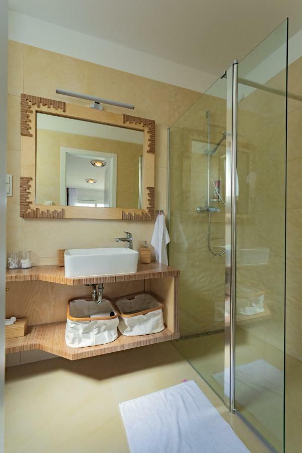 Ražanj Villa Compass; Luxury Experience In Natural Bay. מראה חיצוני תמונה
