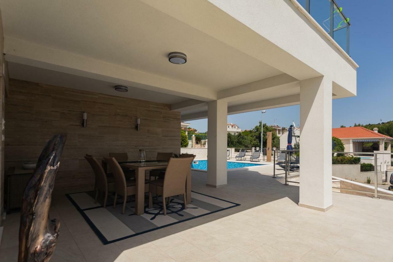 Ražanj Villa Compass; Luxury Experience In Natural Bay. מראה חיצוני תמונה